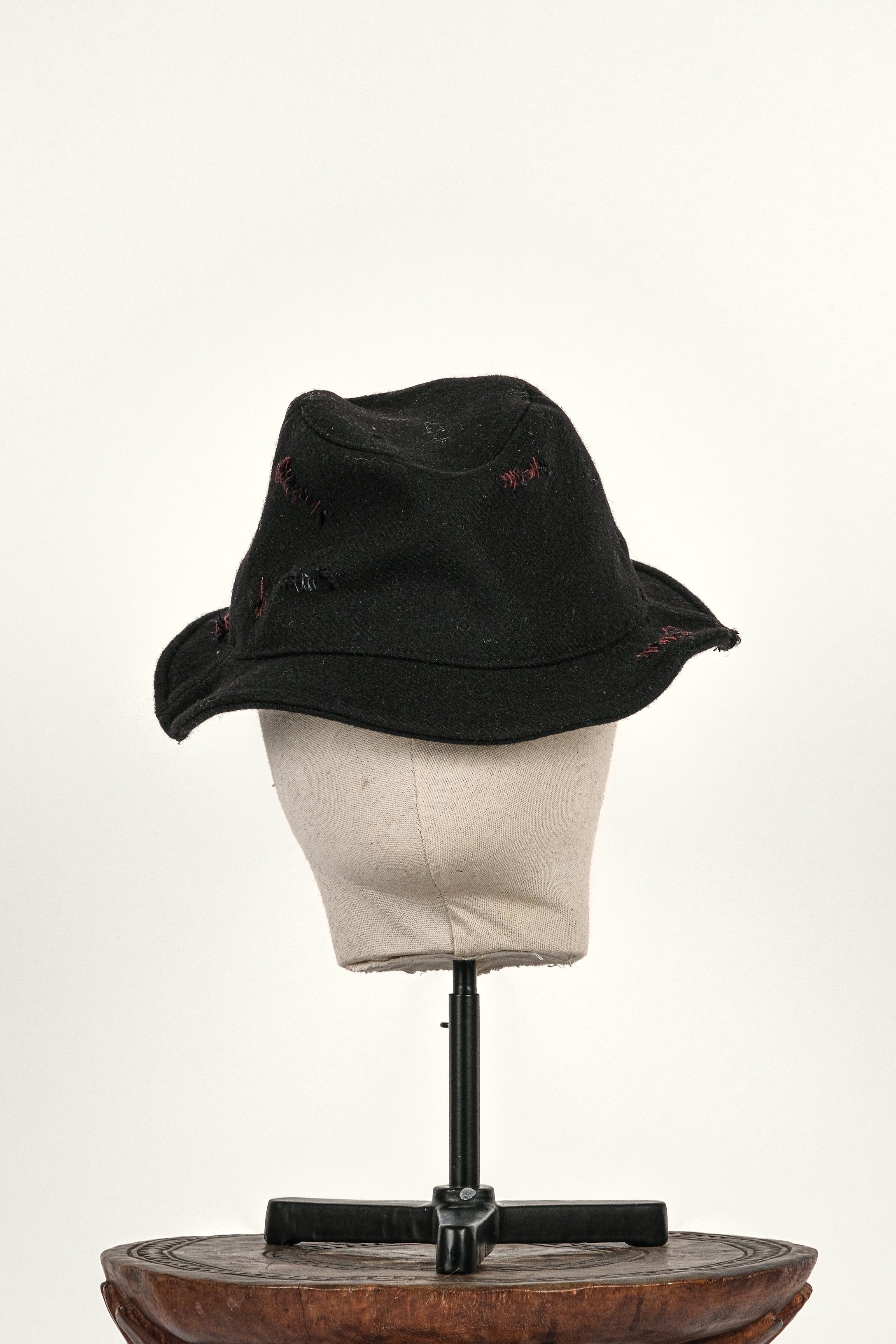 CHAPEAU • FLANNEL NOIR | Flannel pour homme Erevan
