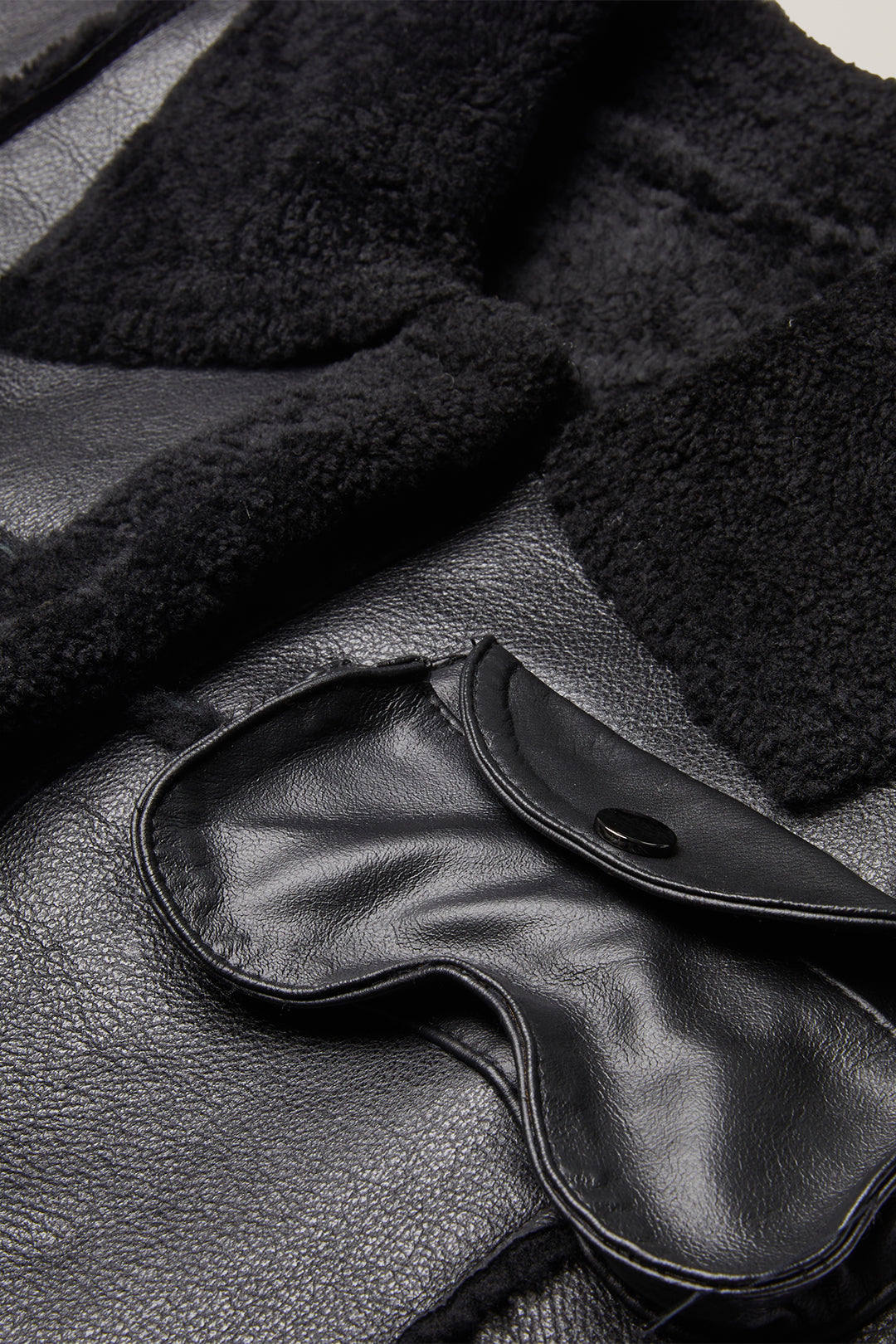 VESTE FUJI • PEAU LAINEE NOIRE | Veste pour homme Erevan